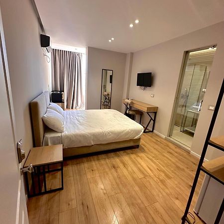 טיראנה Amazon 8 Guesthouse מראה חיצוני תמונה